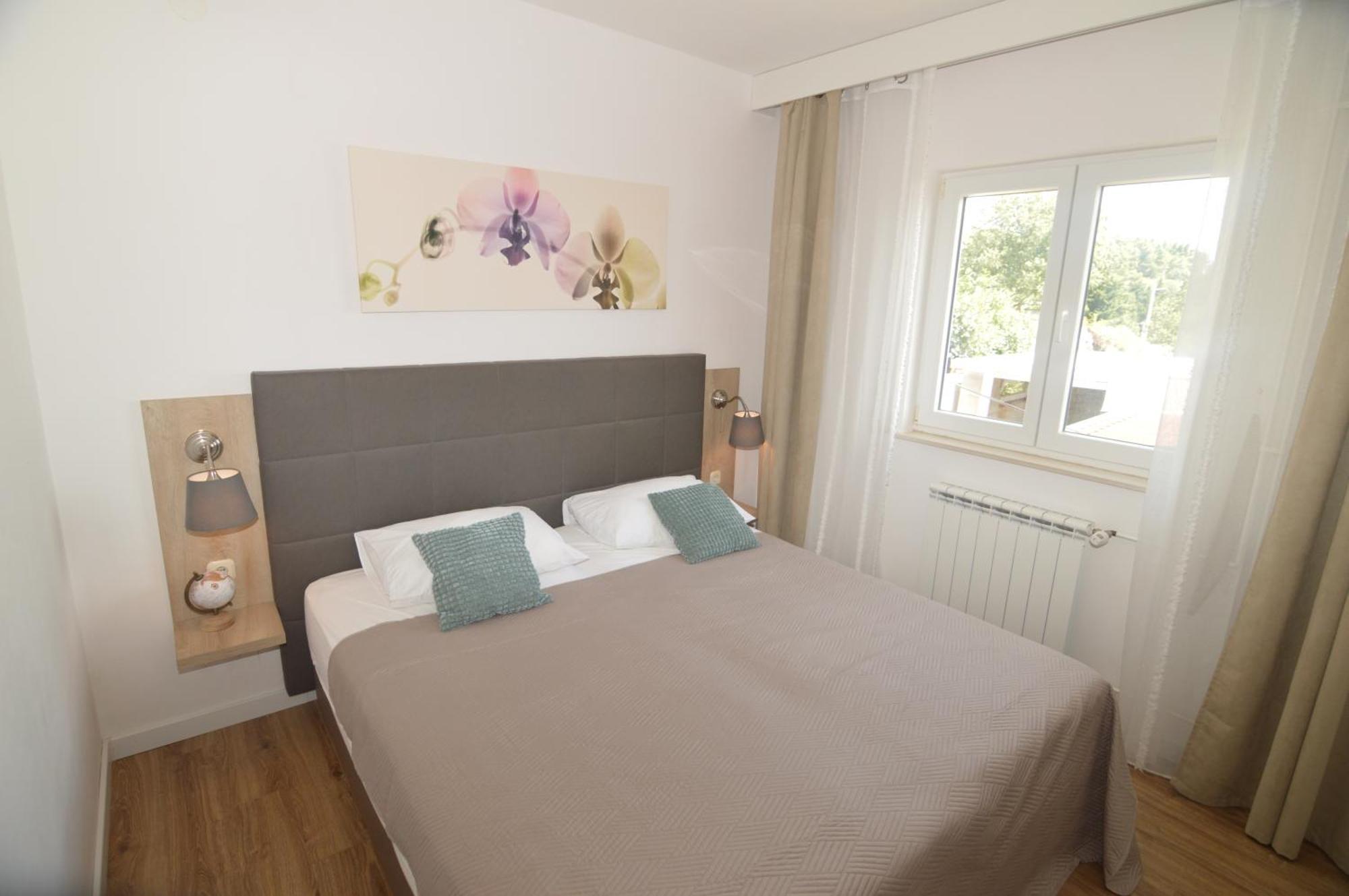 Apartments Amari Starigrad Paklenica Exterior foto